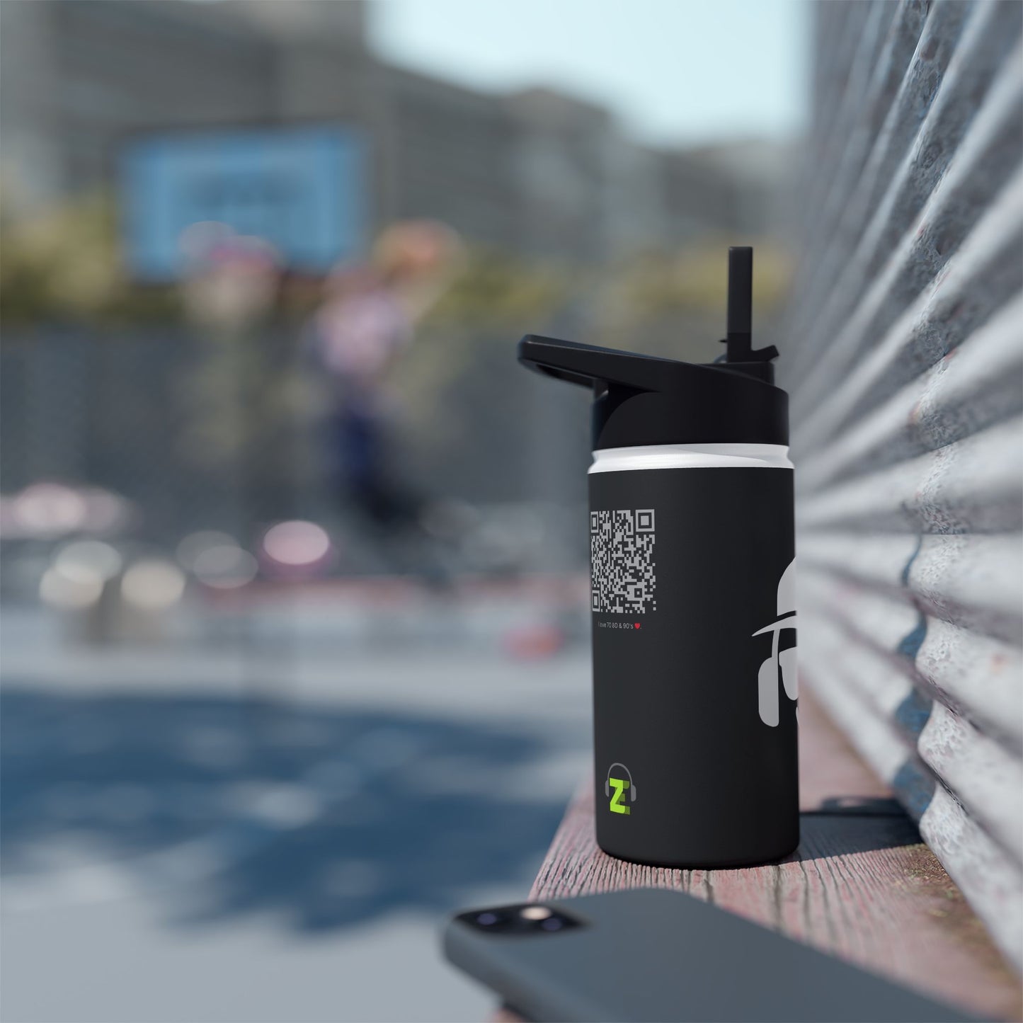 ZE | RETRO – Interactive Stainless Steel Bottle with Spotify QR Code